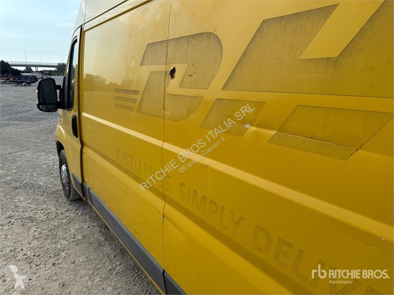 Вантажівка Fiat Van Truck