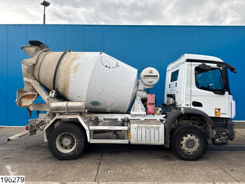 Бетон Mercedes 1830 EURO 6, Liebherr 5m3,...