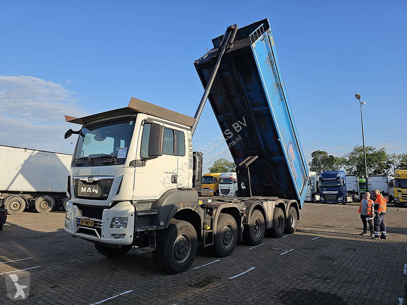 Camión MAN 49.460  10X8 BB 22M3 TIPPER
