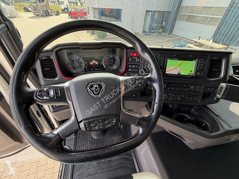 Camión Scania 650 V8 6x2*4 etarder Full Air...