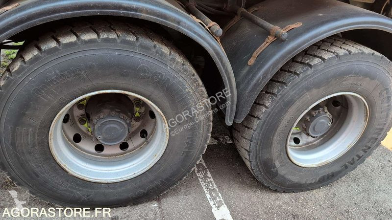 Camión Renault KERAX