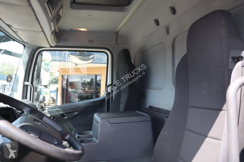 Camión Mercedes 1218 * EURO6 * 4X2 *