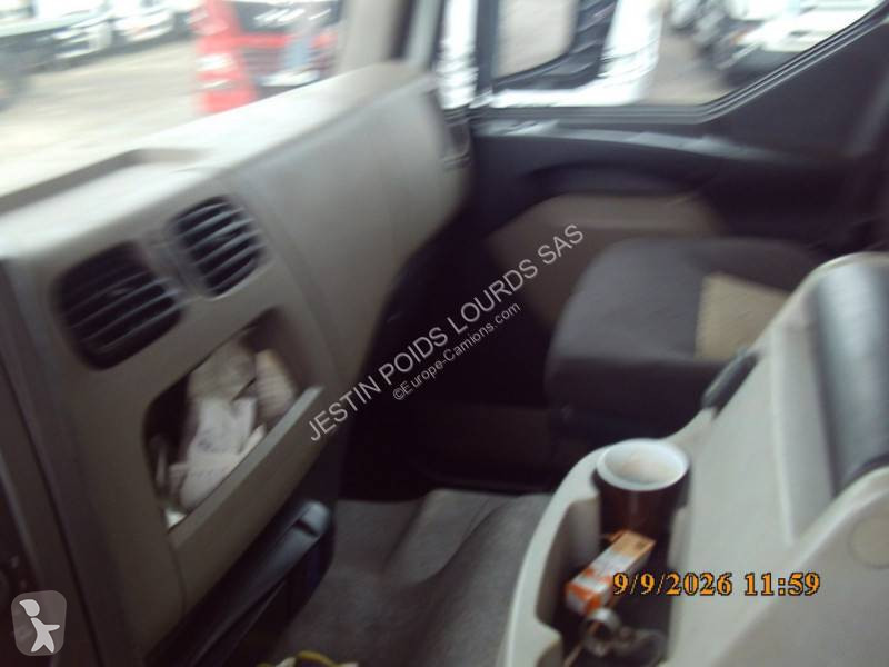 Camión Renault 370 DXI