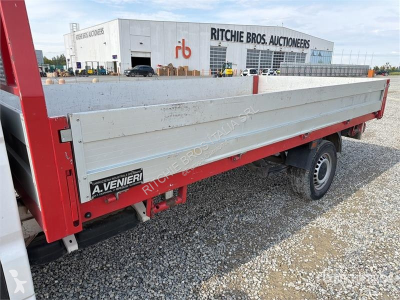 Volkswagen CRAFTER 35 Flatbed Truck truck