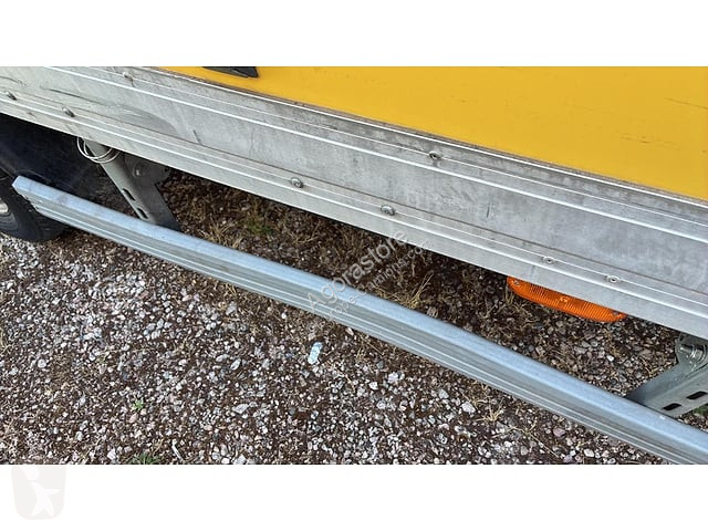 Kamion Iveco DAILY 35S14N HAYON