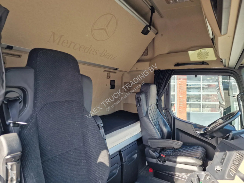Kamion Mercedes 2663 Gigaspace 6x2 - Retarder -...