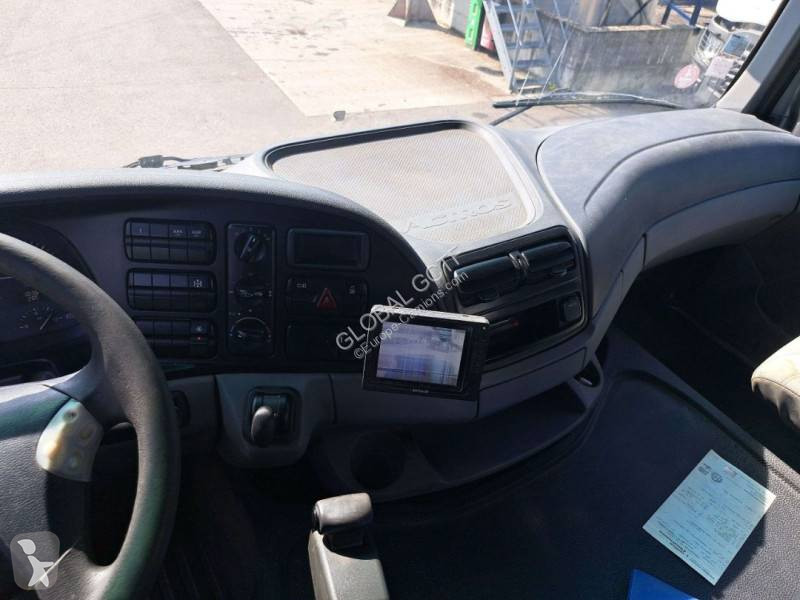 Camión Mercedes 4141