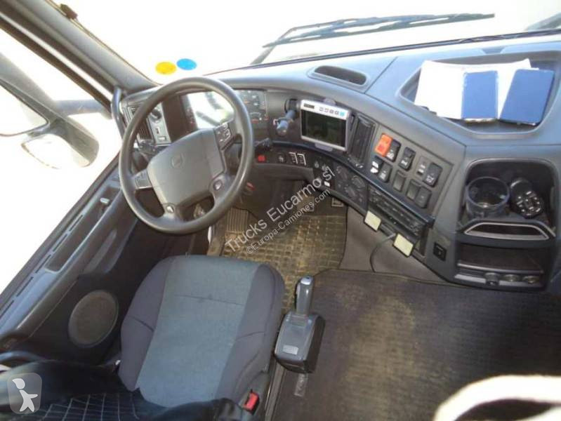 Camión Volvo 540
