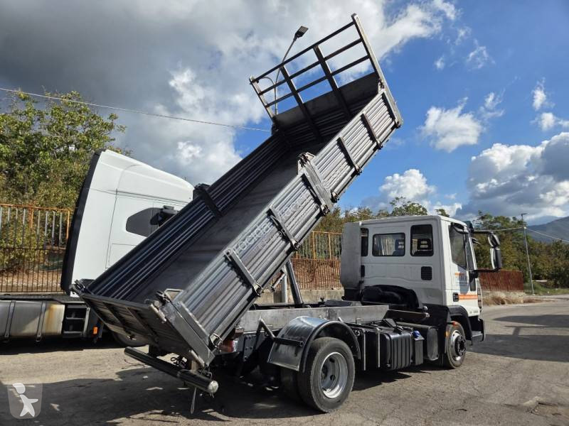 Camión Iveco 80 E 22