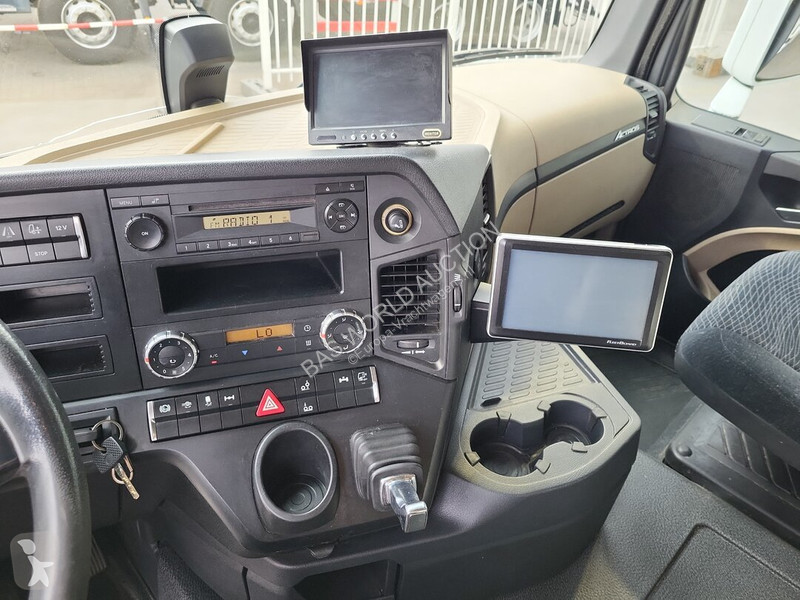Camión Mercedes 2642