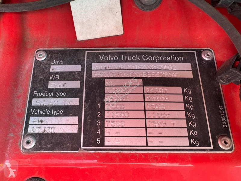 Camión Volvo 420 6X2 EURO 6 + 2 AXLE VAN ECK...