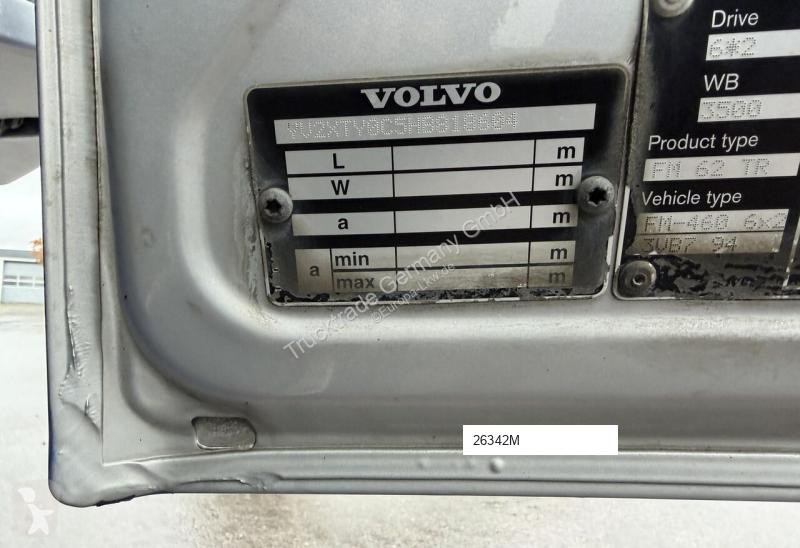 Camión Volvo 638 FM-460