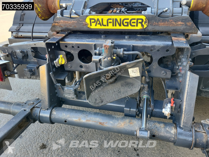 Camion Mercedes 1830 4X2 Palfinger T15-31 MPA...