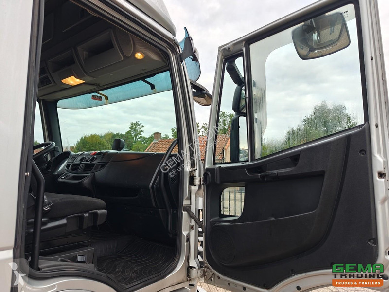 Camion Iveco EuroCargo 0 4x2 Sleeper Cab Euro6A...
