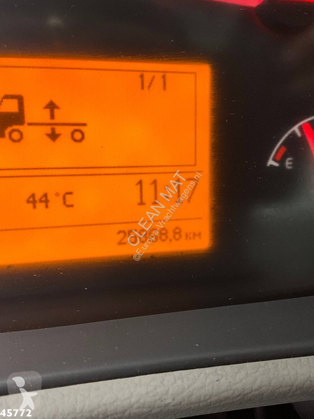 Camion Volvo 300 Multilift 21 Ton...