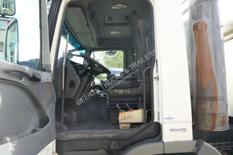 Camion Mercedes 3241