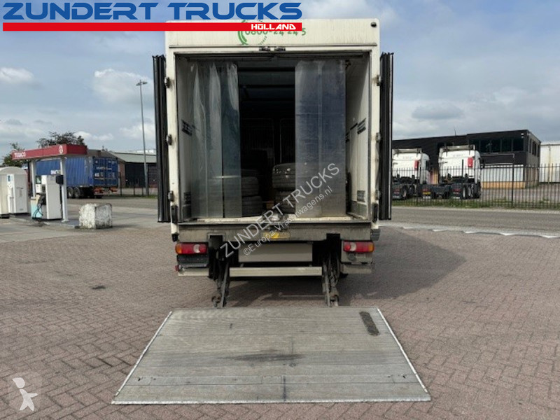 Camion DAF 45180