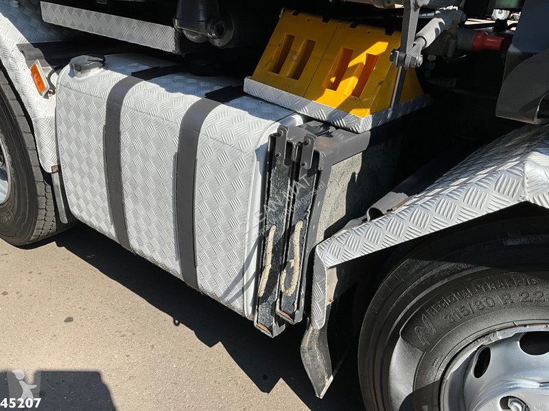Volvo 500 8x4 Effer 65 Tonmeter laadkraan +...