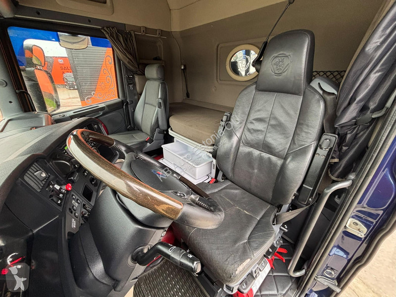 Camion Scania R 580 8x4 RETARDER / FU STEE /...