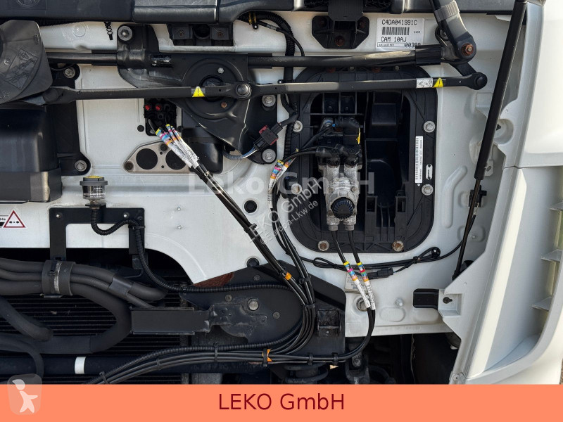 Грузовик DAF 210 FA Drei Stück im Bestand