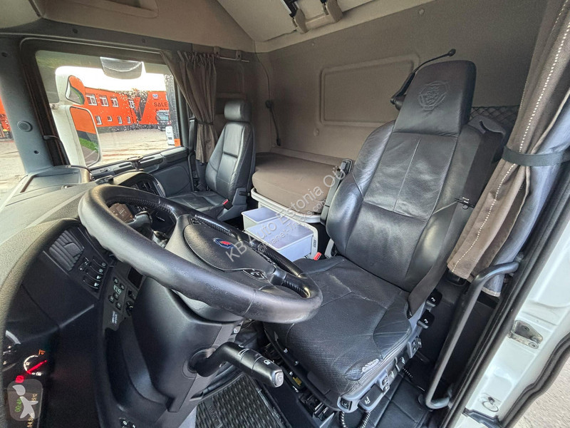 Camión Scania R 580 6x2 9 TON FRONT AXE /...