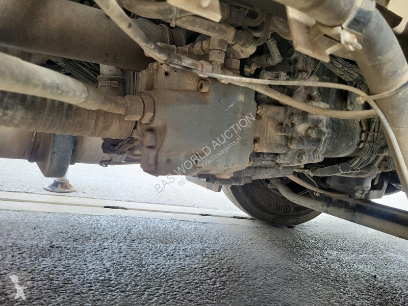 Lastbil Scania 520