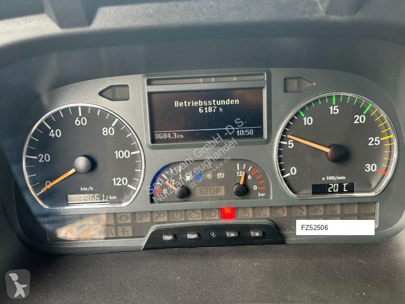 Camião Mercedes AK35-3000