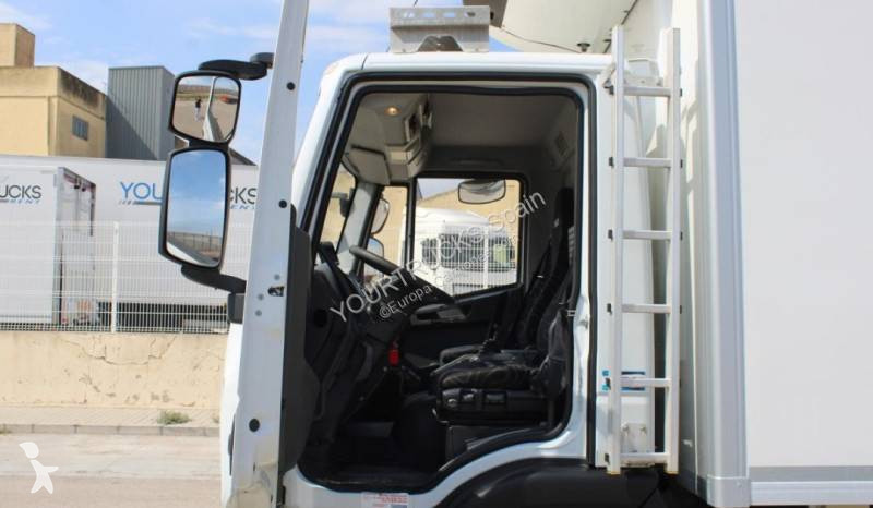 Camión Iveco 100 E 19