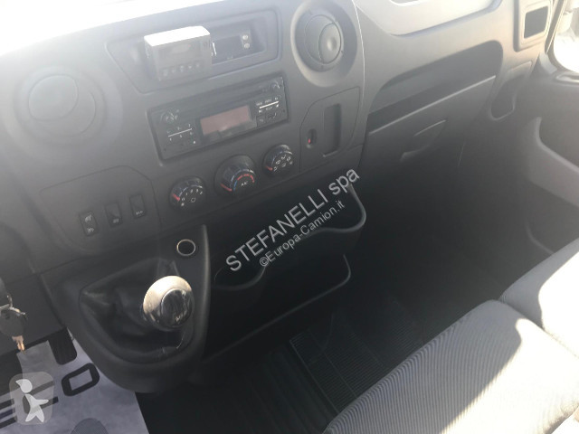 شاحنة Nissan NV 400 isotermico + frigo