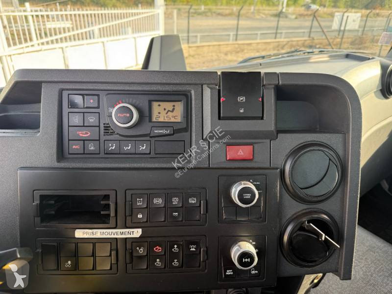 Vrachtwagen Renault 380.26 DTI 11