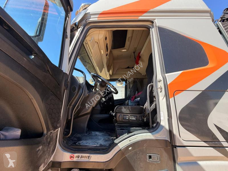 Iveco 570 truck