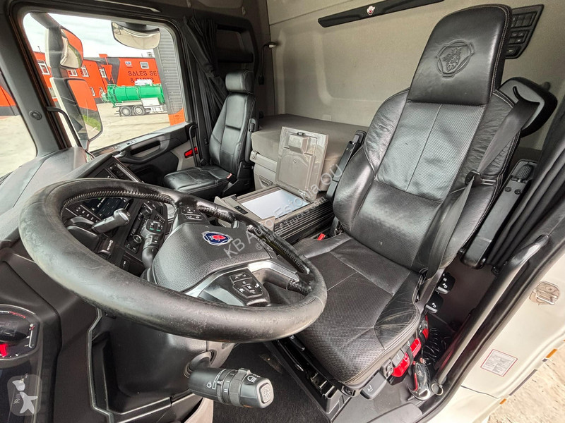 Kamion Scania R 650 6x4 FU STEE / RETARDER /...