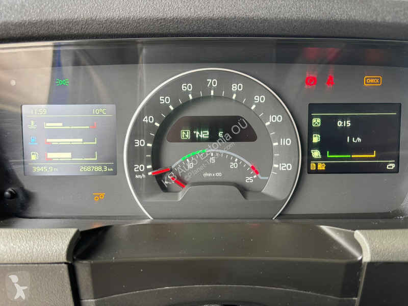 Kamion Volvo 540 8x4 RETARDER / TANDEM AXLE...