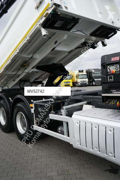 Kamion Mercedes X-HIDUO 188 B-3