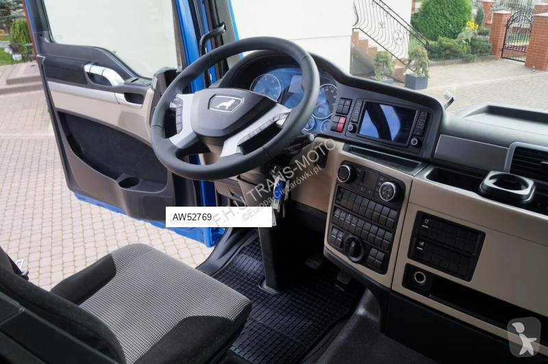 Teherautó MAN TGX TGS 26.460