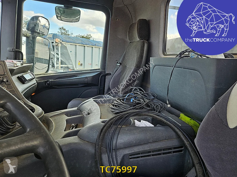 Scania 124 420 truck