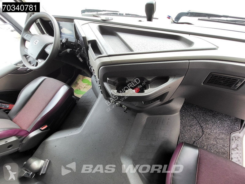 Volvo 420  6X2 ADR Full-Air Lift+Steering Axle...