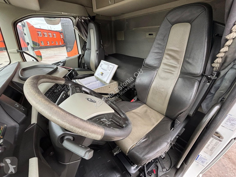 Lastbil Volvo 500 6x2*4 ADR / PTO / RETARDER /...