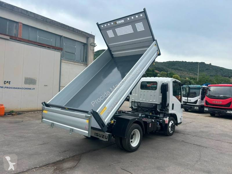 Kamion Isuzu