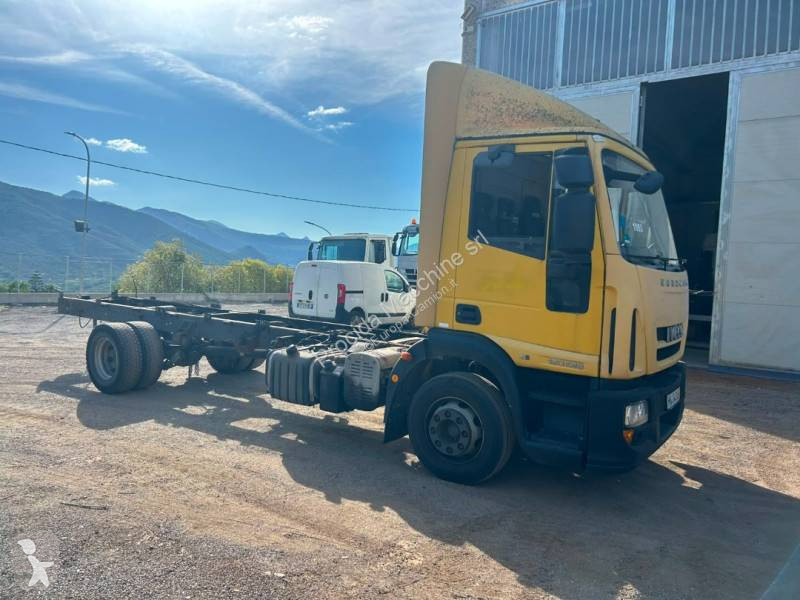 Kamion Iveco 120 E 28