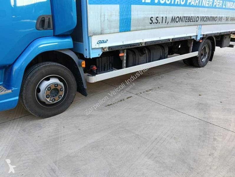 Kamion DAF 210