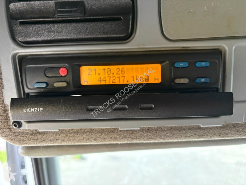 Vrachtwagen Mercedes 815 + MANUAL + spring
