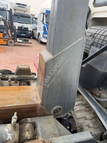 DAF 410 truck