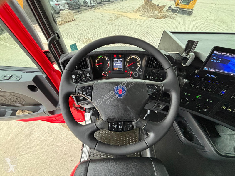 Lastbil Scania 560 8x4 BO STAKE / 3 x WINCH