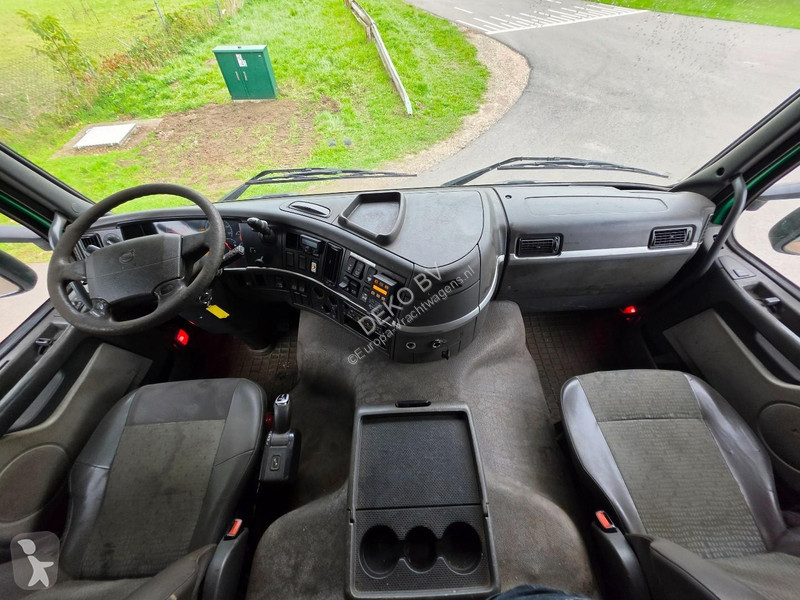 Volvo 9 4X2R FAL.9.0 RAD-A4/L90 CRANE/HOOK!! truck