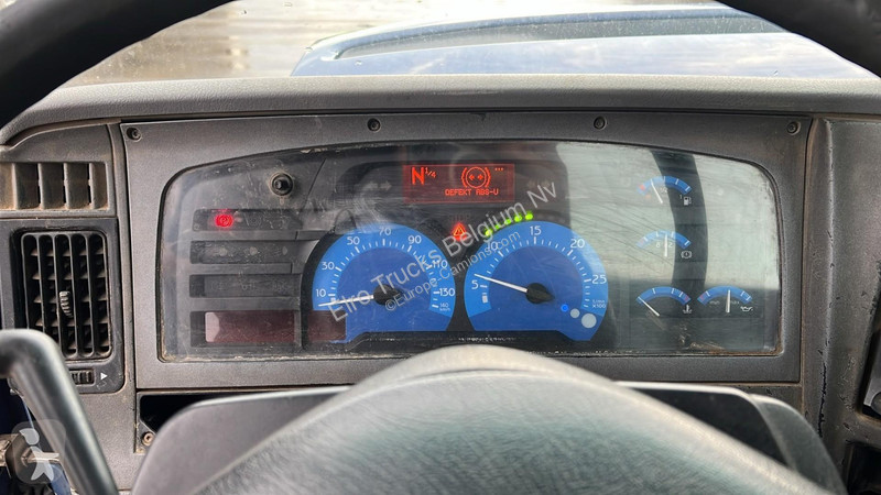 Renault KERAX 370 DCI (6X4 / LAMES / AND PONT /...
