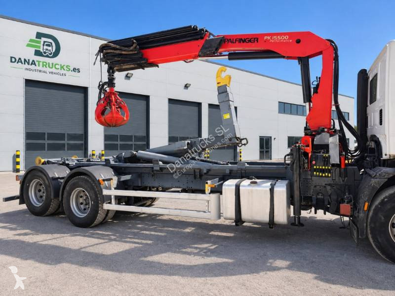 Iveco 260 E 35 truck