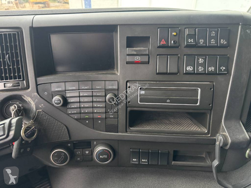 Kamion Volvo 460 2020