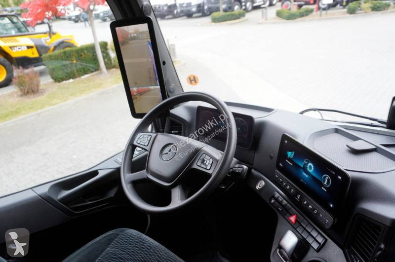 Kamion Mercedes 1835 LS