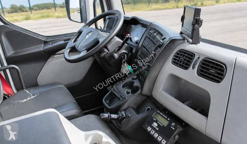 Vrachtwagen Renault 240